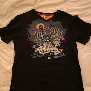 Robert Graham - New York Statue of Liberty - Graphic Tee Shirt